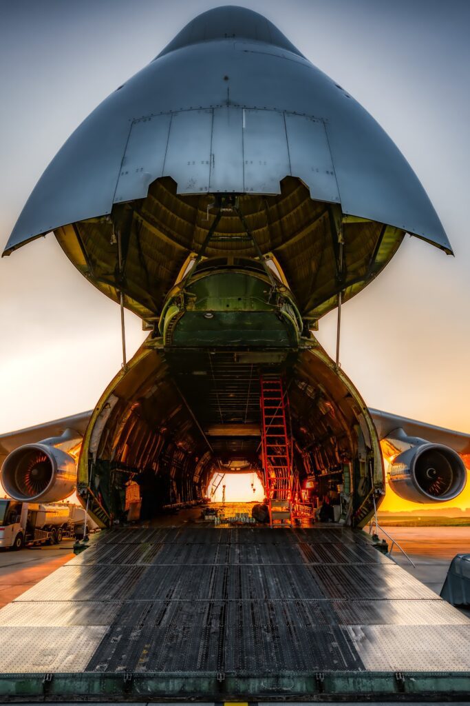 From Shore to your Door: The Evolution of the Global Shipping Industry | Power Forwarding Air Freight